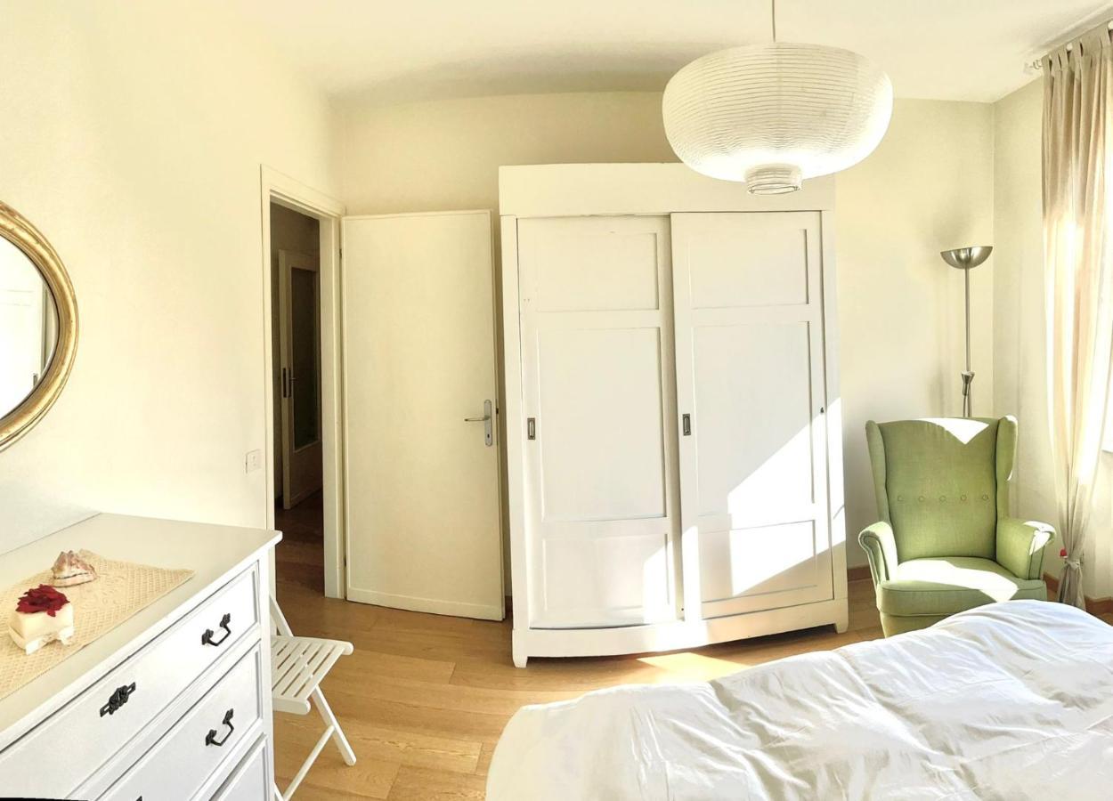 A Casa Di Rocco With Air Condition, Wifi And Private Parking ルッカ エクステリア 写真