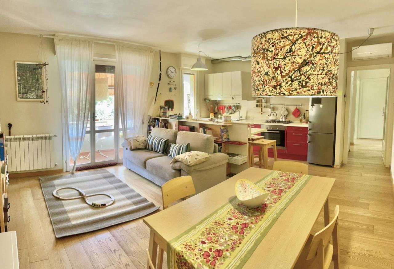 A Casa Di Rocco With Air Condition, Wifi And Private Parking ルッカ エクステリア 写真