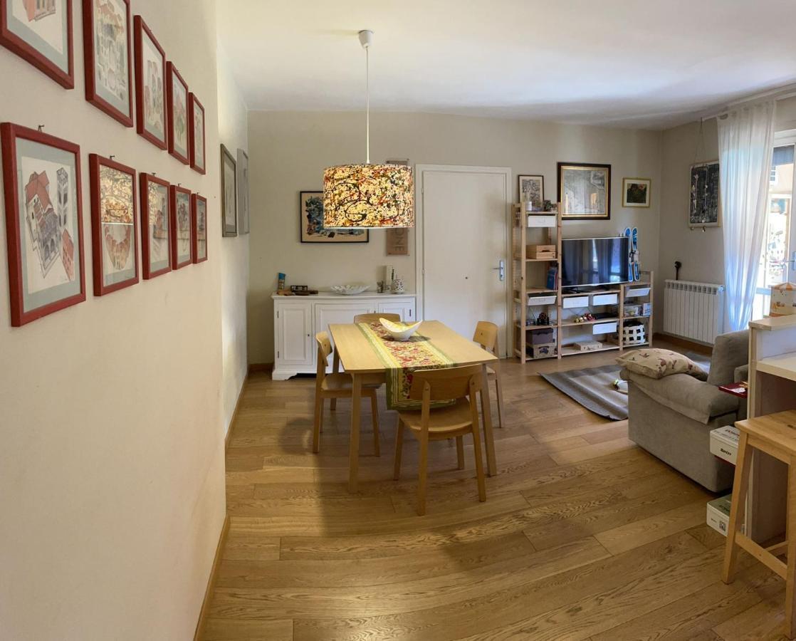 A Casa Di Rocco With Air Condition, Wifi And Private Parking ルッカ エクステリア 写真