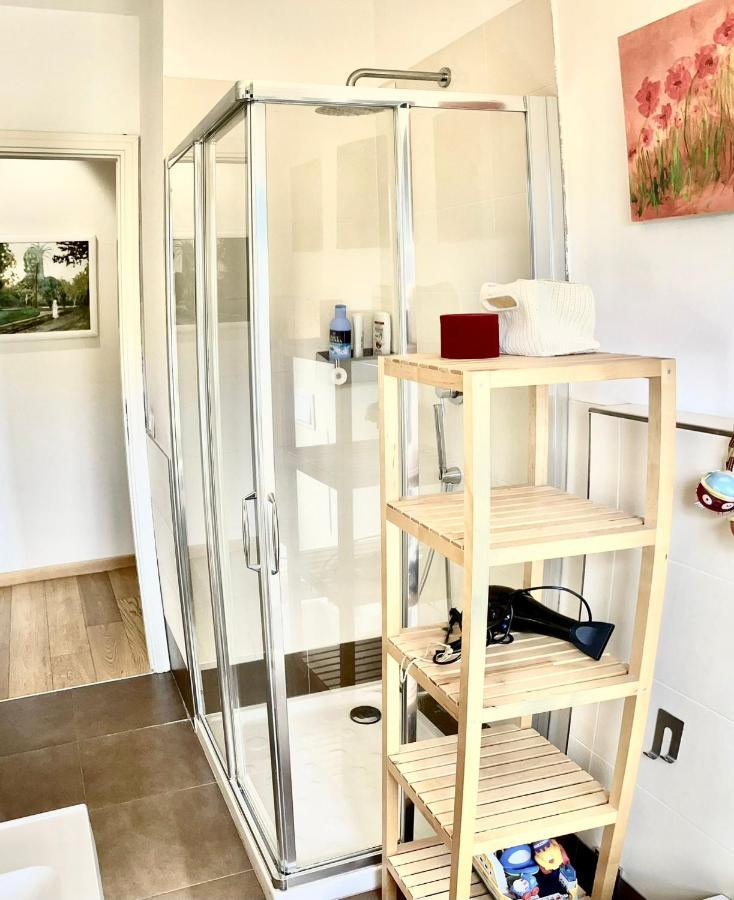 A Casa Di Rocco With Air Condition, Wifi And Private Parking ルッカ エクステリア 写真